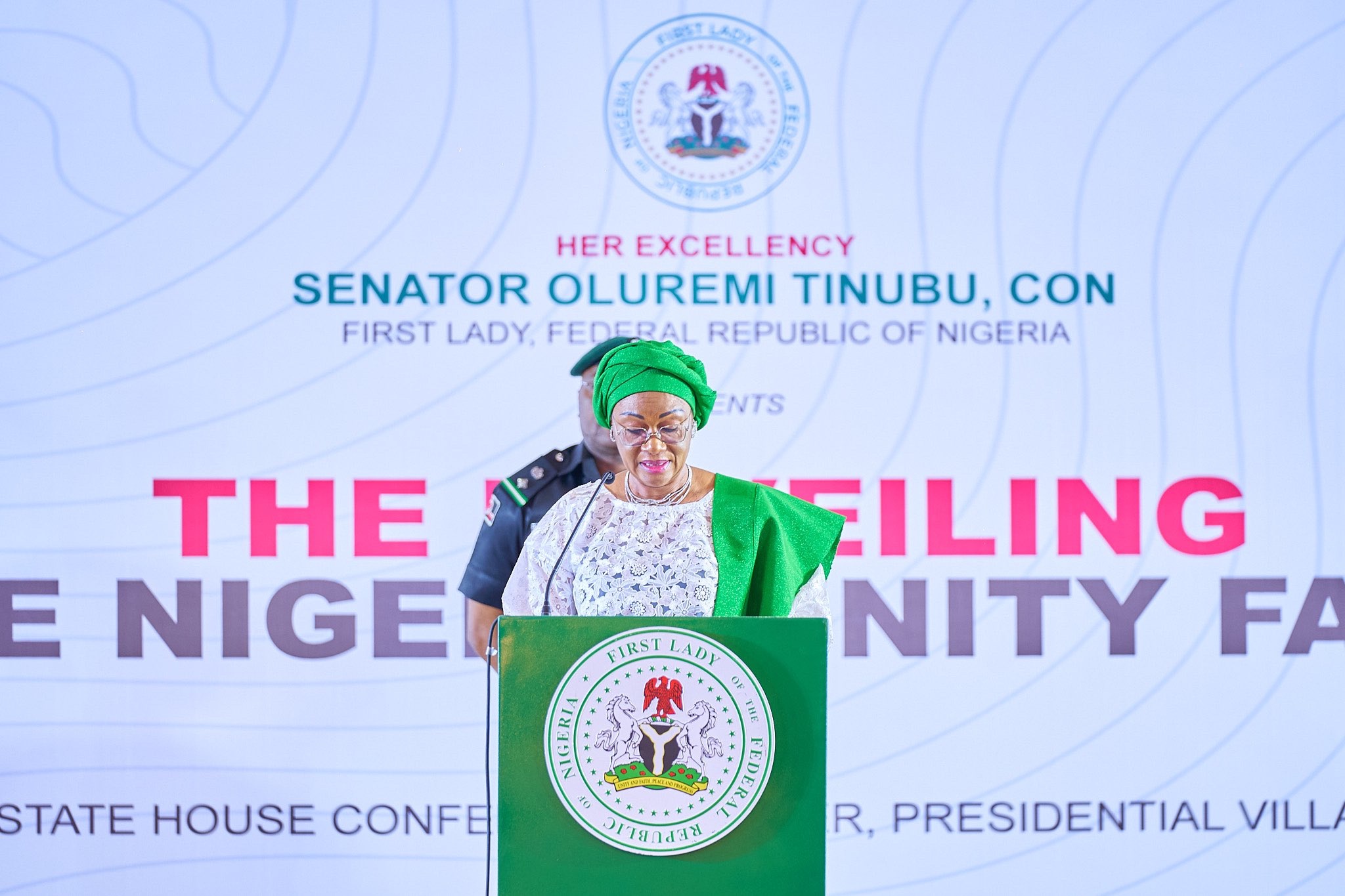 FIRST-LADY REMI UNVEILS THE ONE NIGIGERIA UNITY FABRIC INITIATIVE #OneNigeriaUnityFabric